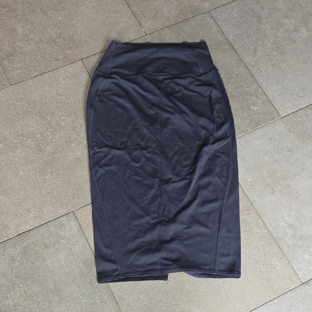 Lululemon Athletica blk Pencil Skirt